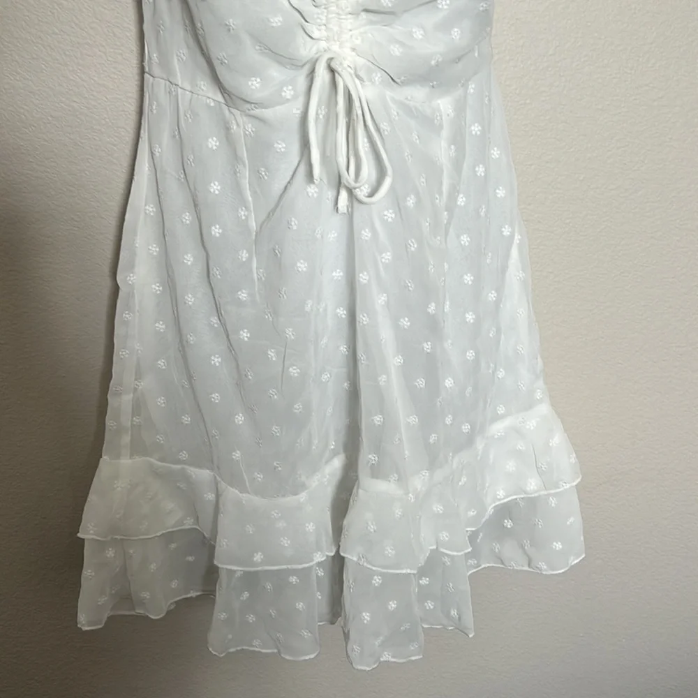 Princess Polly Mikail White Swiss Dot Puff Sleeve Sweetheart Neckline Mini Dress - Picture 6 of 12